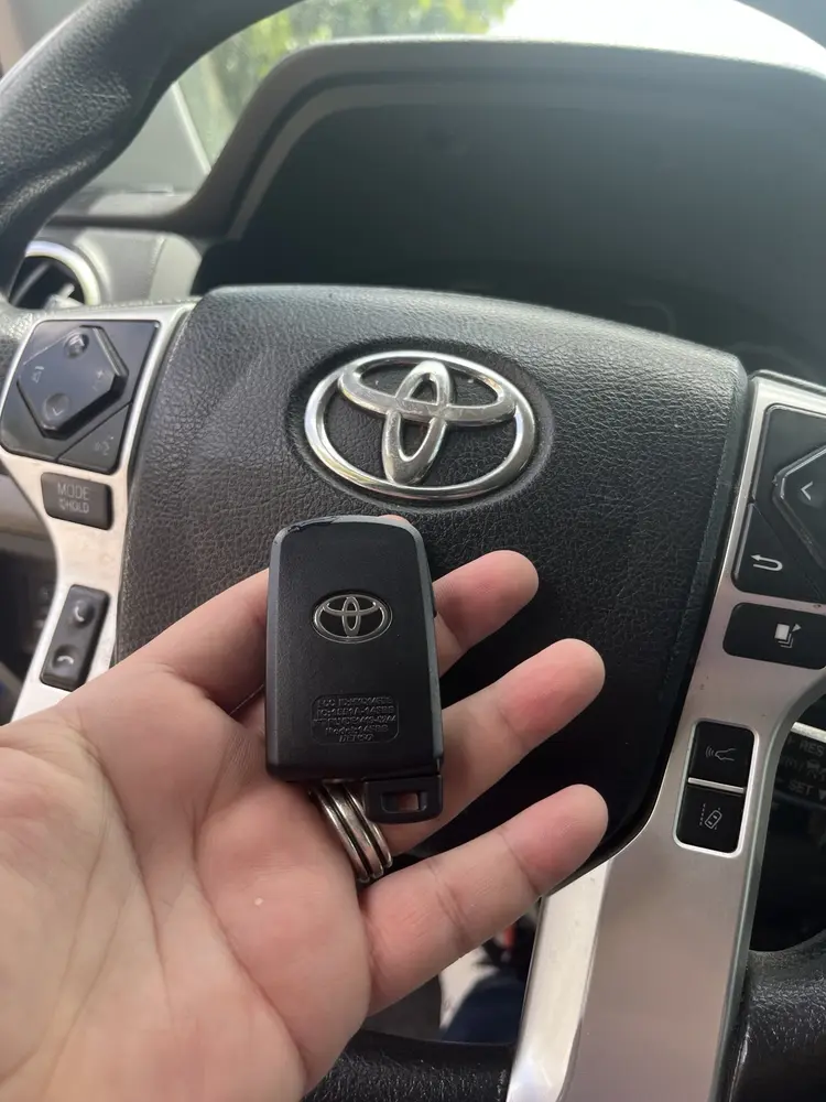 Llave Toyota programada